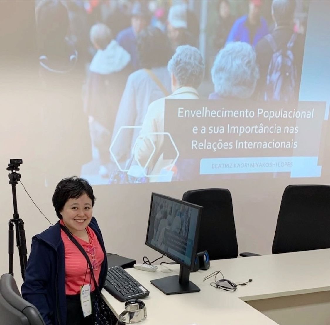 Bia Kaori Mi presenting at an event
